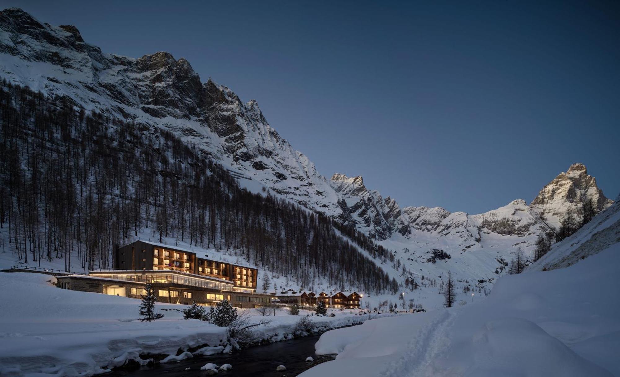 Отель Cervino - Vretreats Брей-Червиния Экстерьер фото